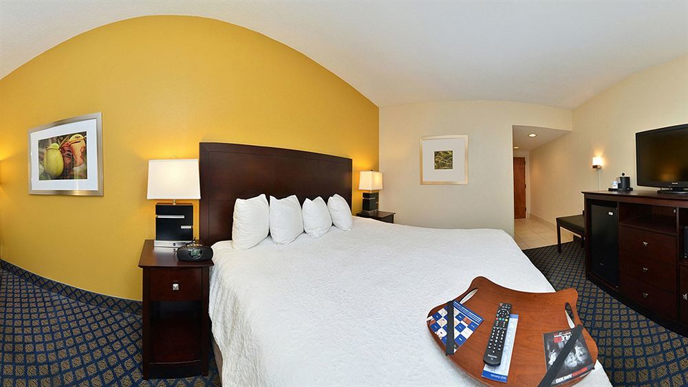 Hampton Inn Petersburg-Fort Gregg Adams Esterno foto