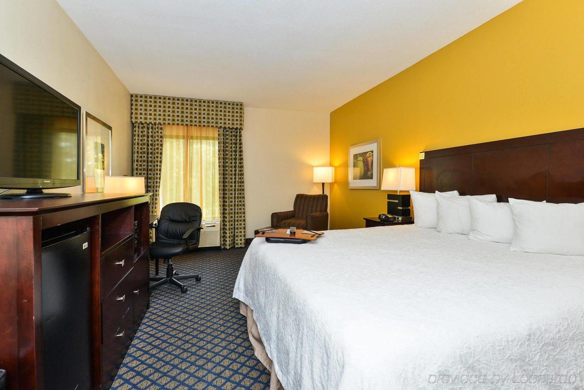 Hampton Inn Petersburg-Fort Gregg Adams Esterno foto